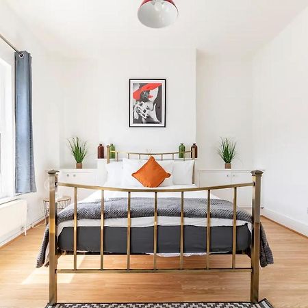 Large, Bright And Spacious 3 Bed Flat In Londres Exterior foto