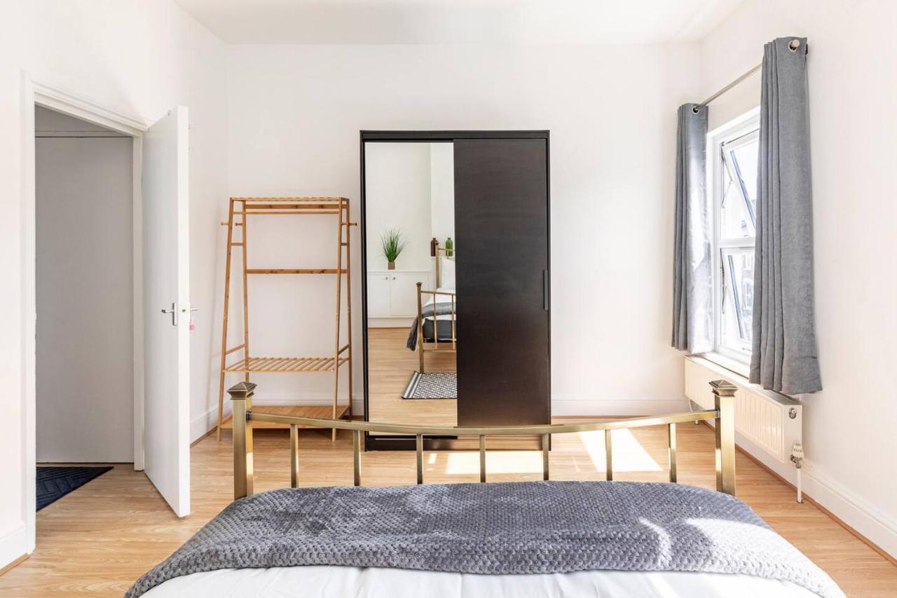 Large, Bright And Spacious 3 Bed Flat In Londres Exterior foto