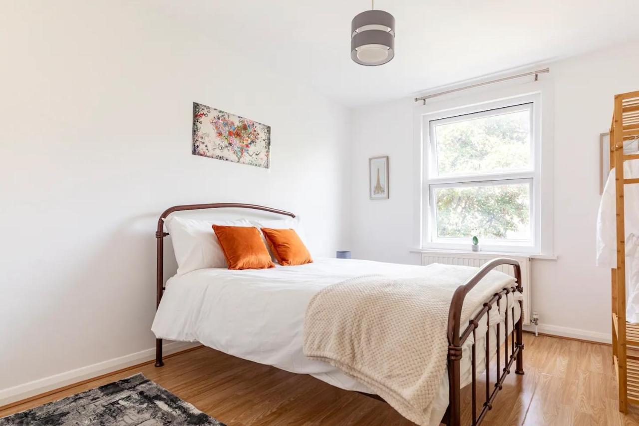 Large, Bright And Spacious 3 Bed Flat In Londres Exterior foto