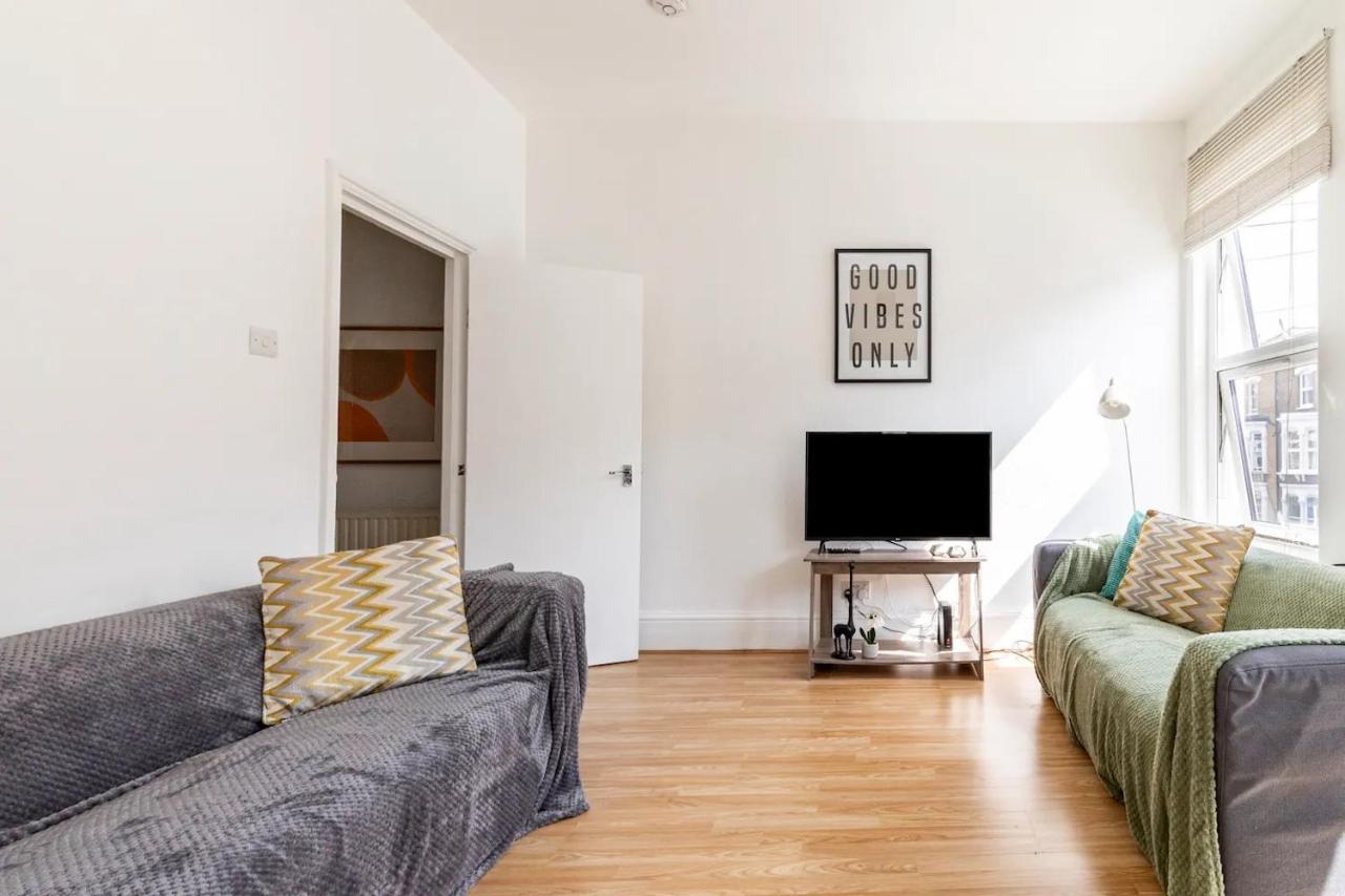 Large, Bright And Spacious 3 Bed Flat In Londres Exterior foto