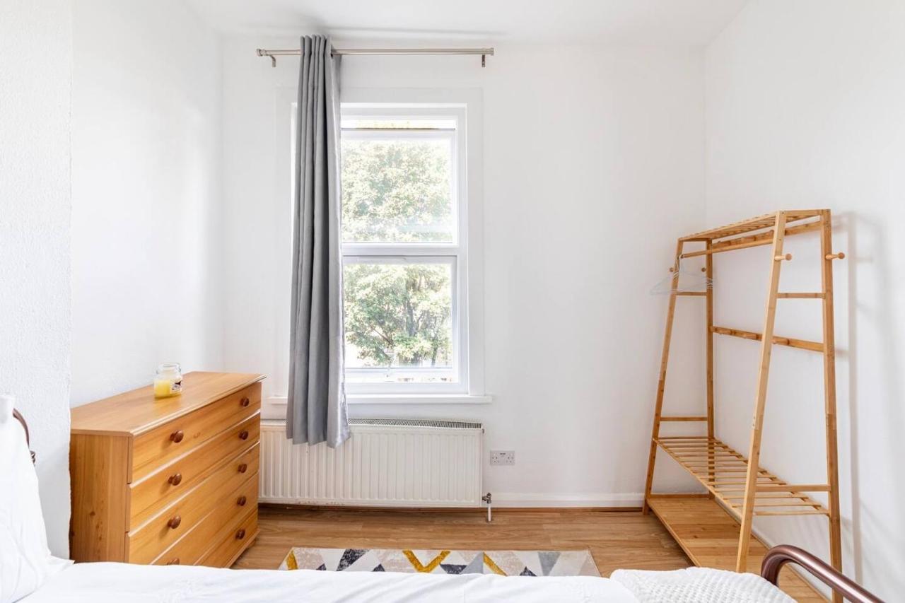 Large, Bright And Spacious 3 Bed Flat In Londres Exterior foto